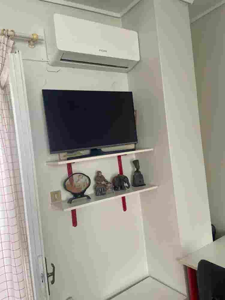 Room in Neos kosmos near transportt