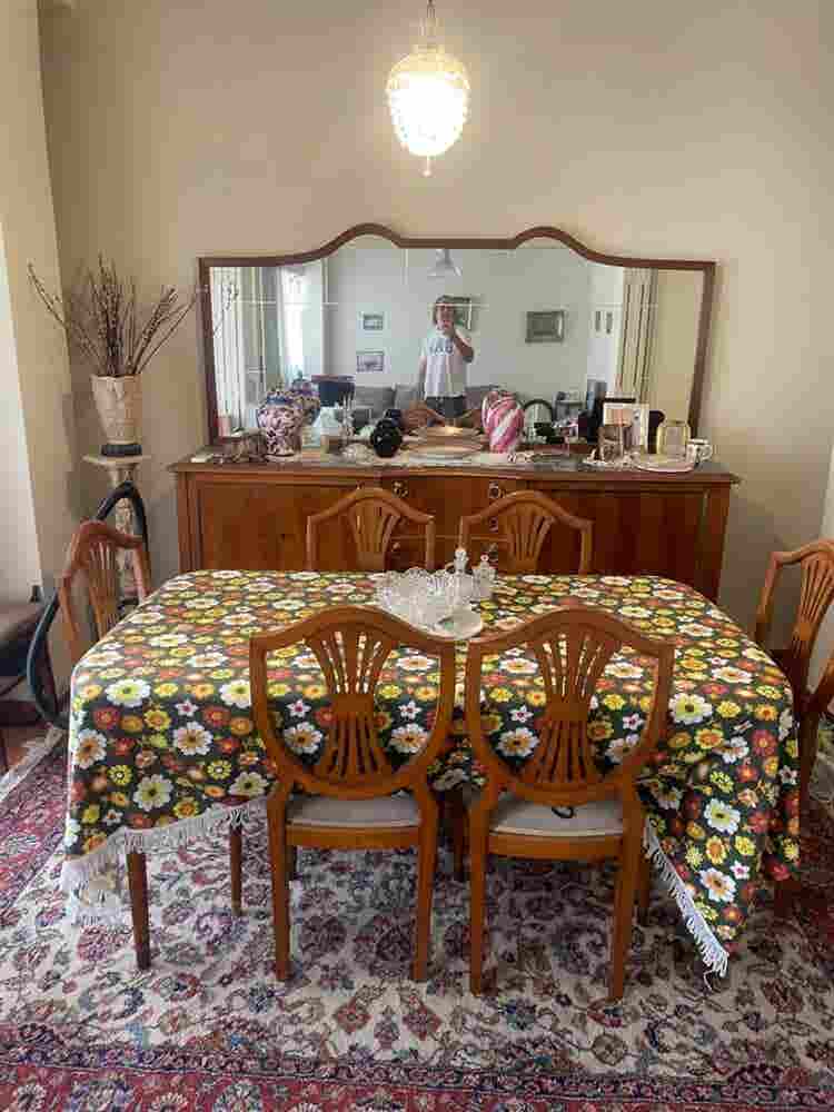 Room In Neos kosmos