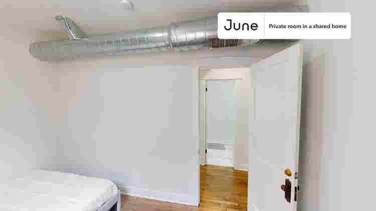 4 BR in Chicago