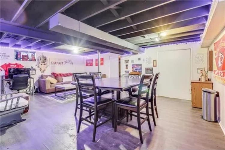 Room for rent
