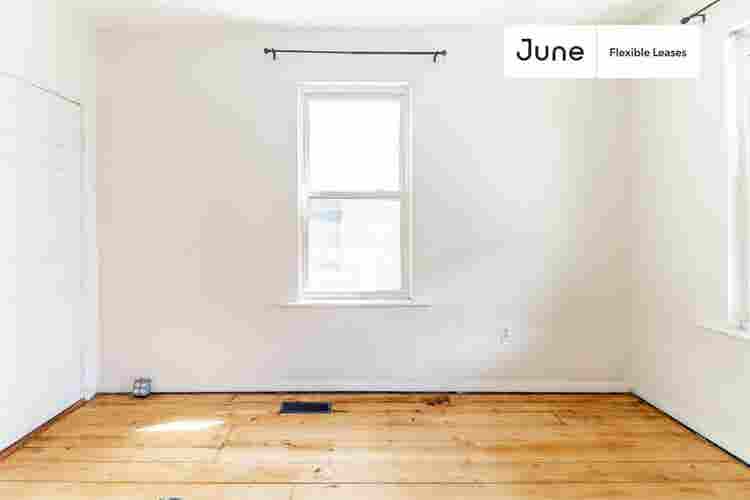 2 BR in Boston