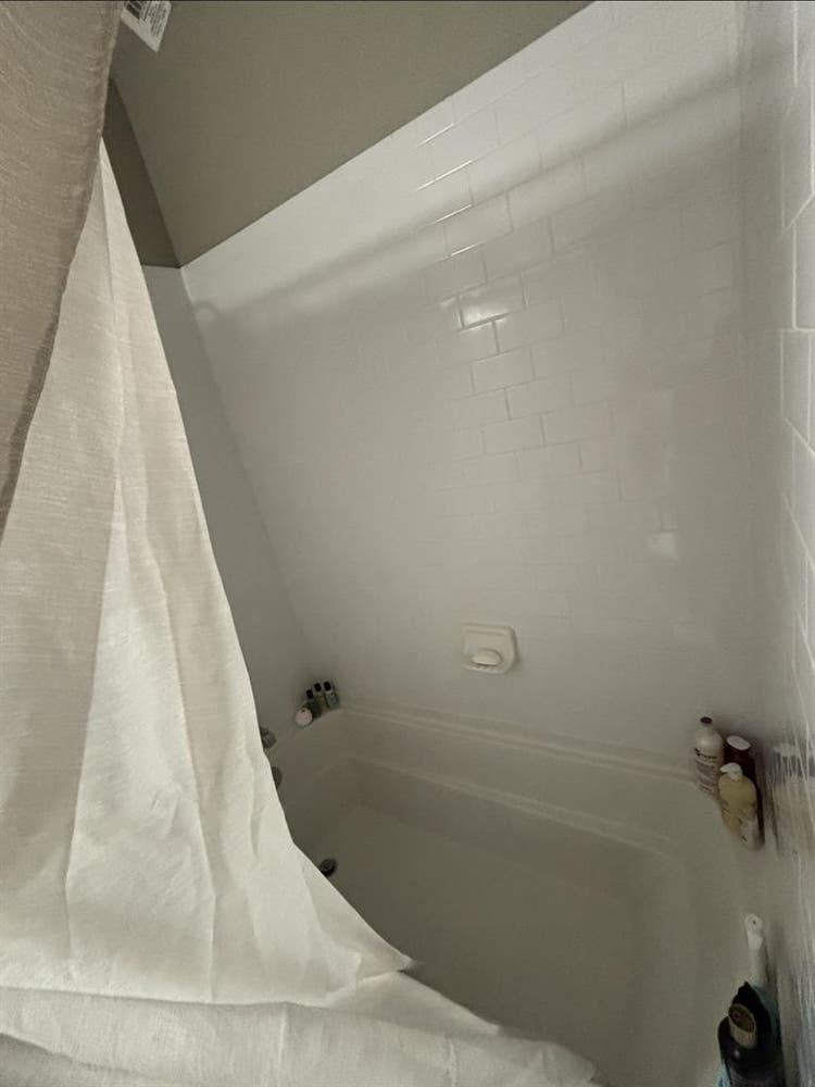 Student housing: all female unit
