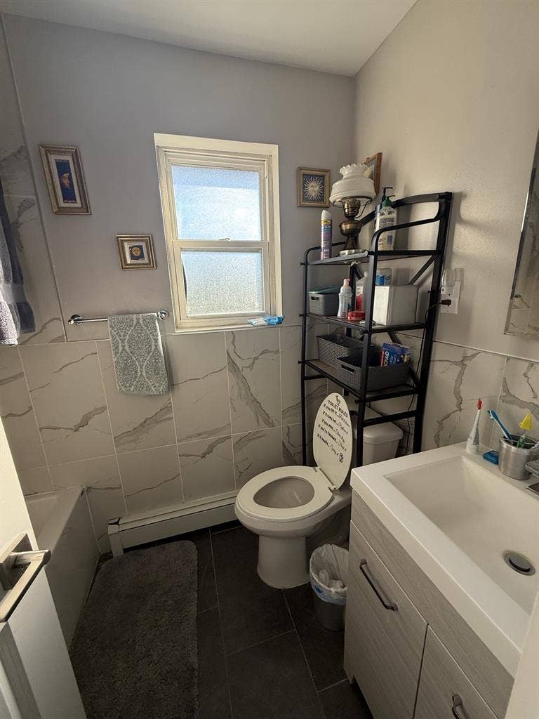 Room for Rent - 2 Bedroom Townhouse