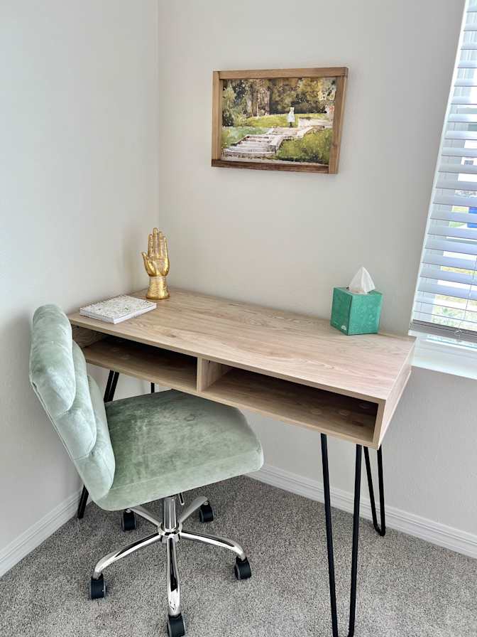 Furnished Bedroom in Wesley Chapel