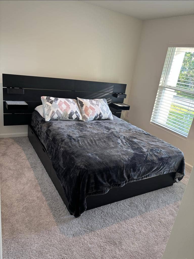 Private room for rent