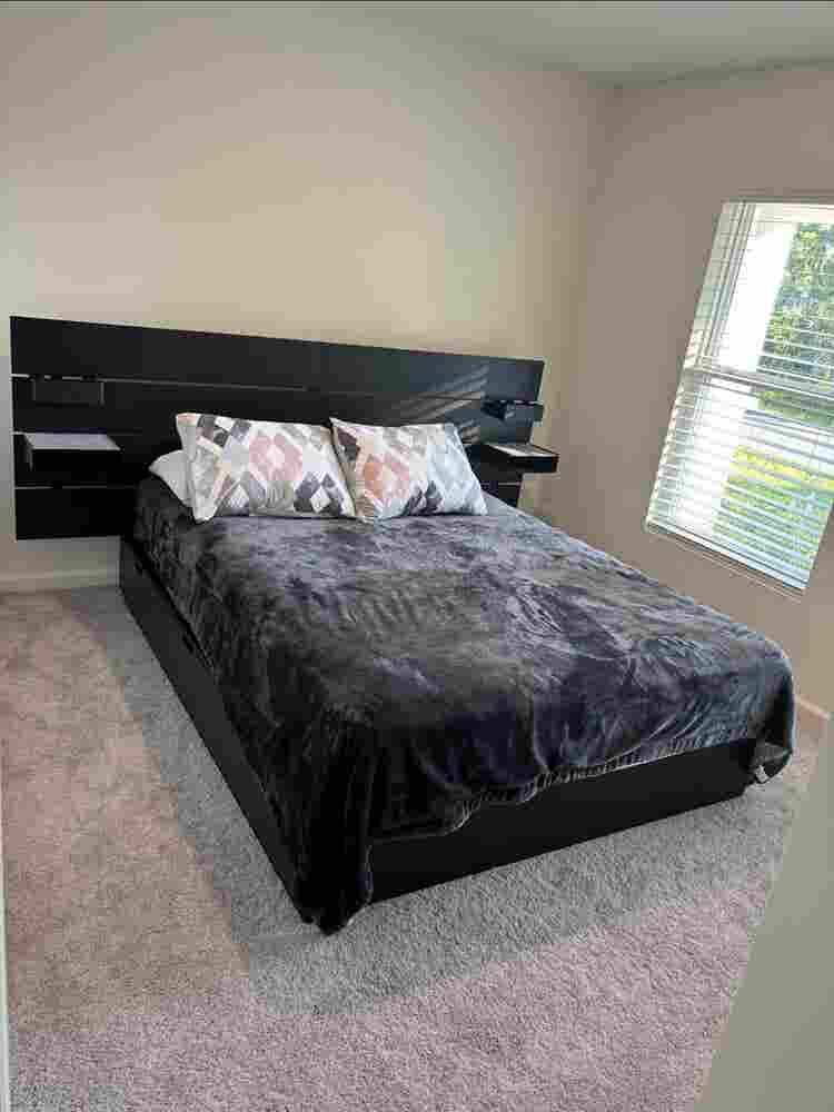 Private room for rent