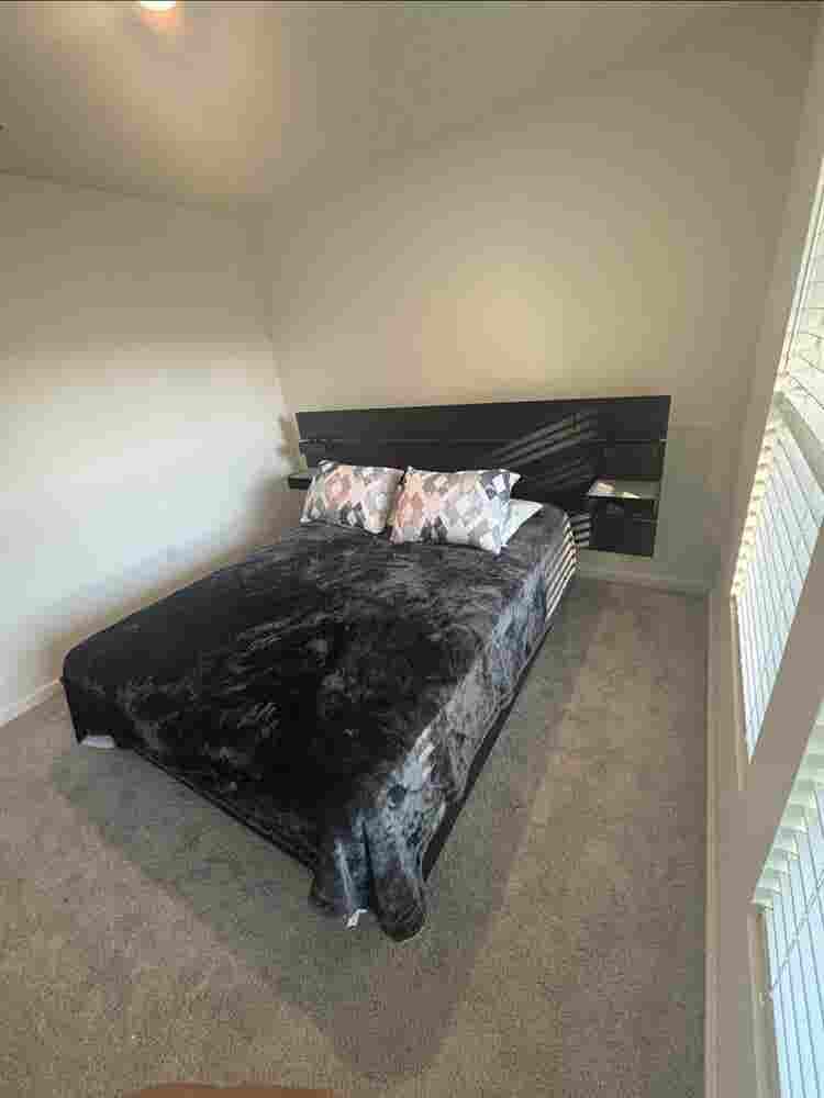 Private room for rent