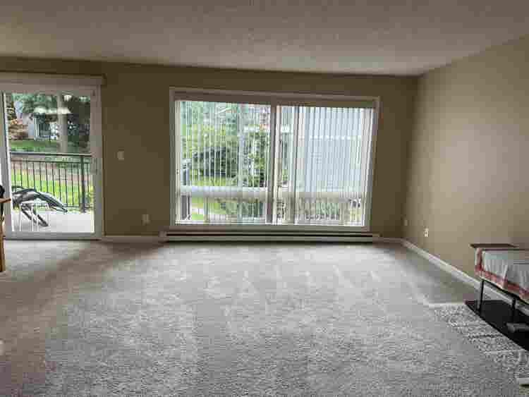 Looking for female roommate