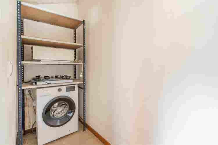 Arrendo quarto moradia T4