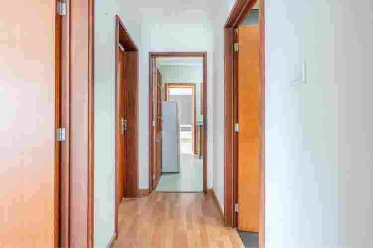 Arrendo quarto moradia T4