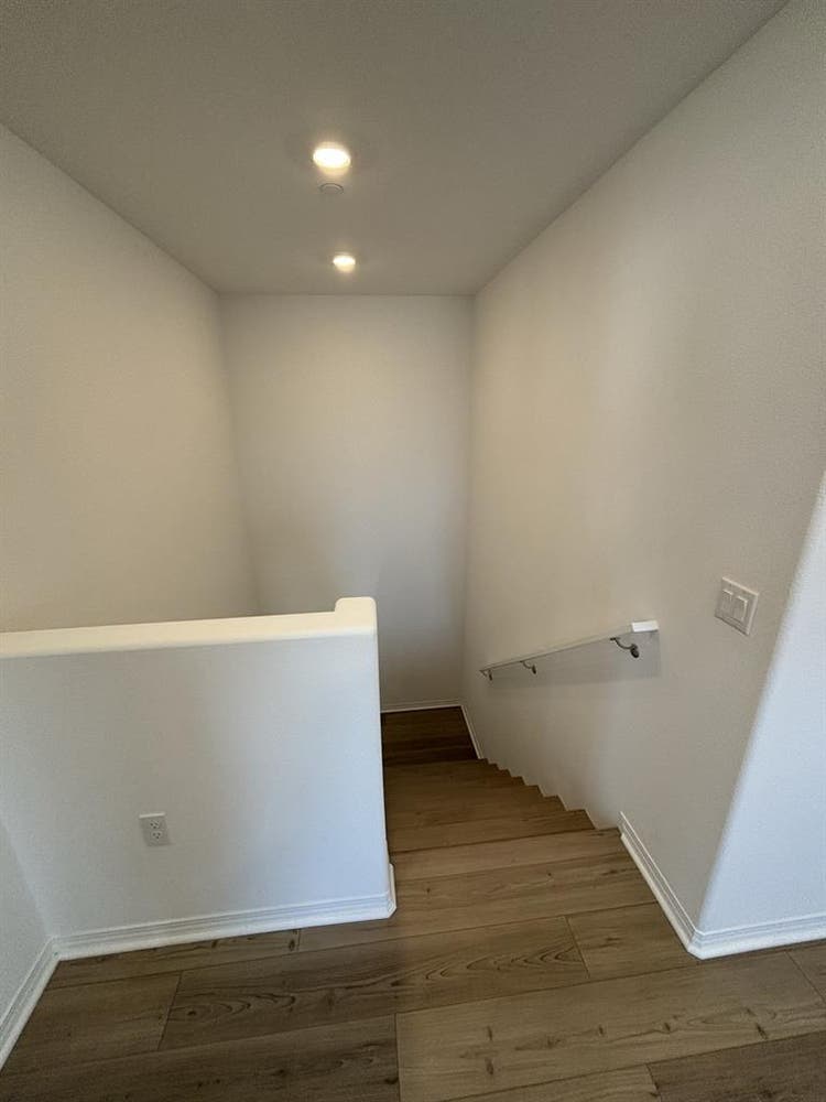 Private room in Riverside!