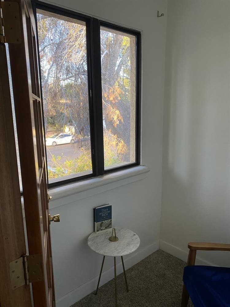 Room W/ Private Bath Available