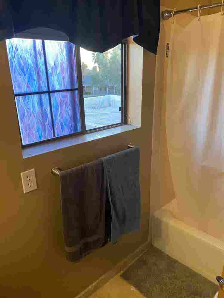 Room W/ Private Bath Available