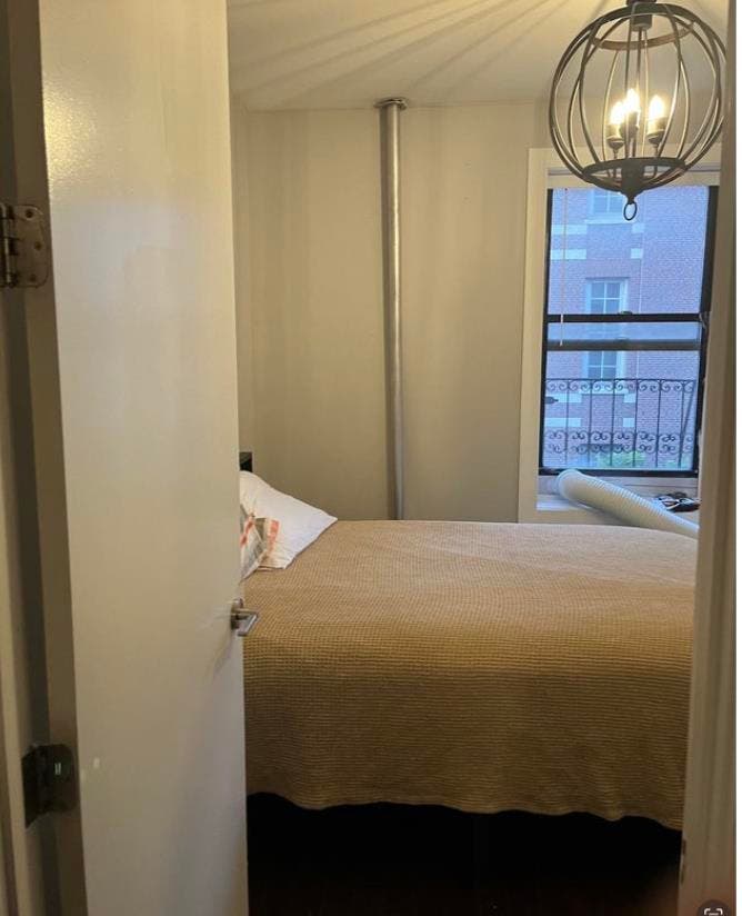 Male Roommate Wanted, $