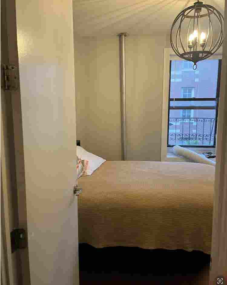 Male Roommate Wanted, $