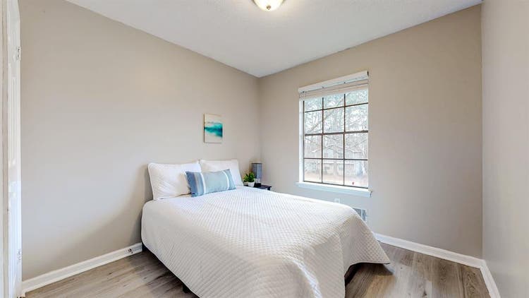 2 BR in Fairburn