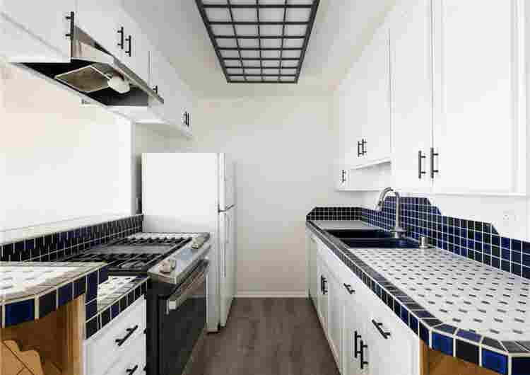 Master Bedroom for Rent