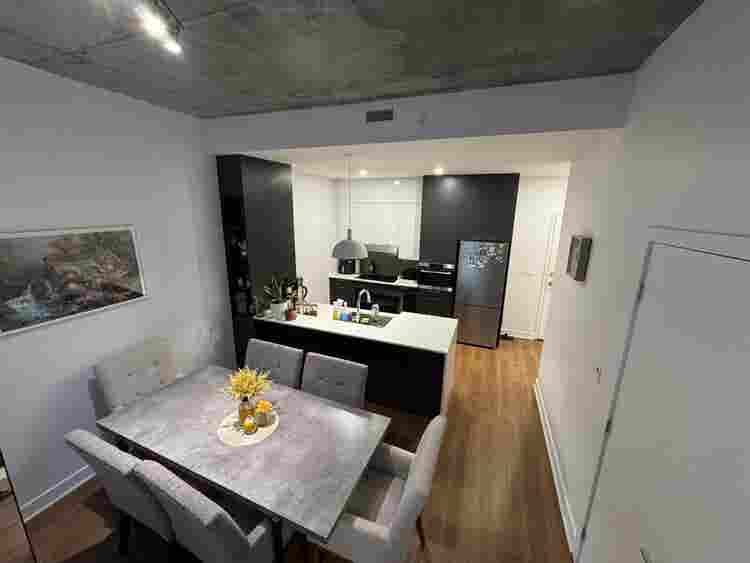 Brand-new Condominium/LeaseTransfer