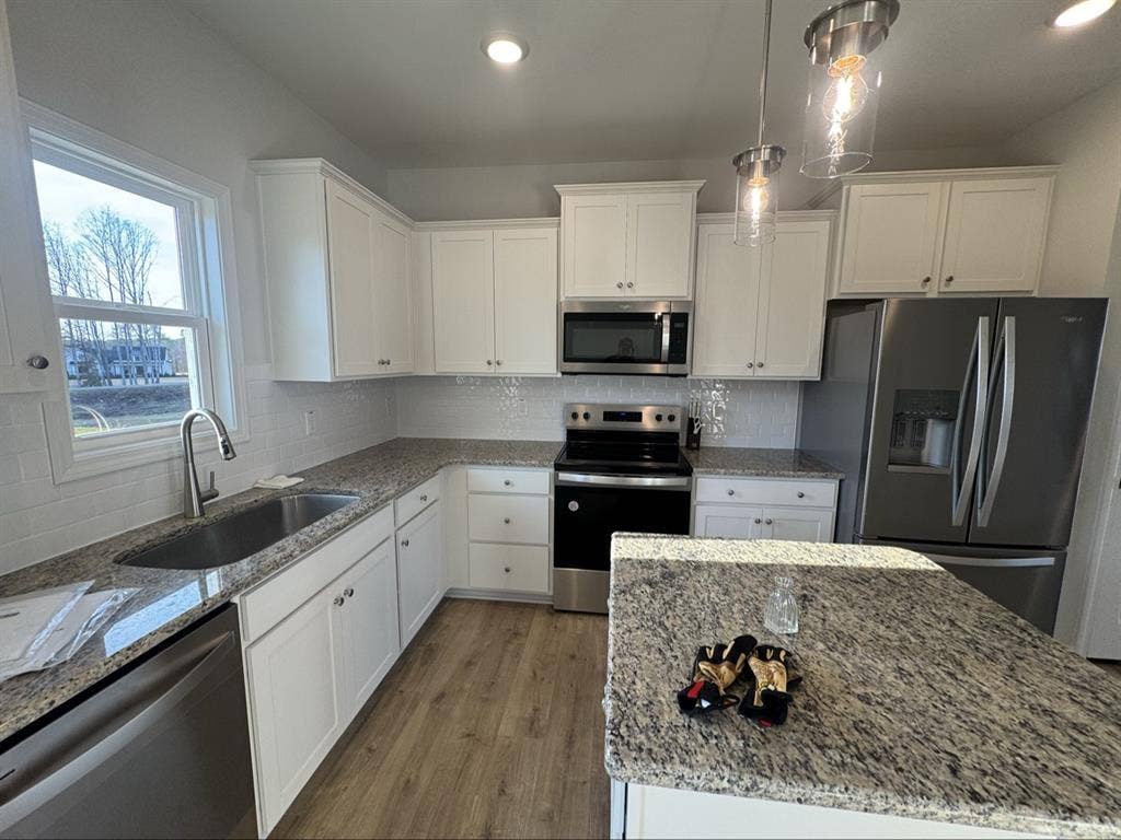 2 private rooms for rent