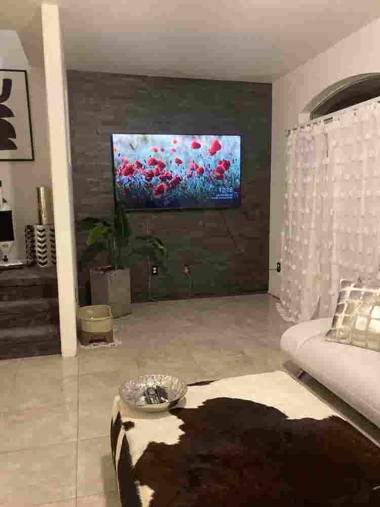 In need of roommate in North Phx !