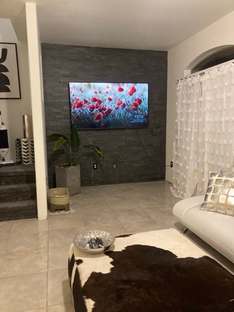 In need of roommate in North Phx !