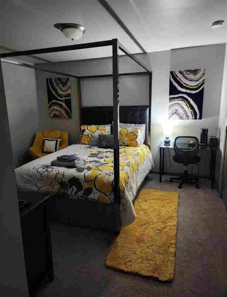 Luxury Room in Mableton GA