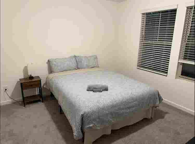 Room for rent 850 monthly 