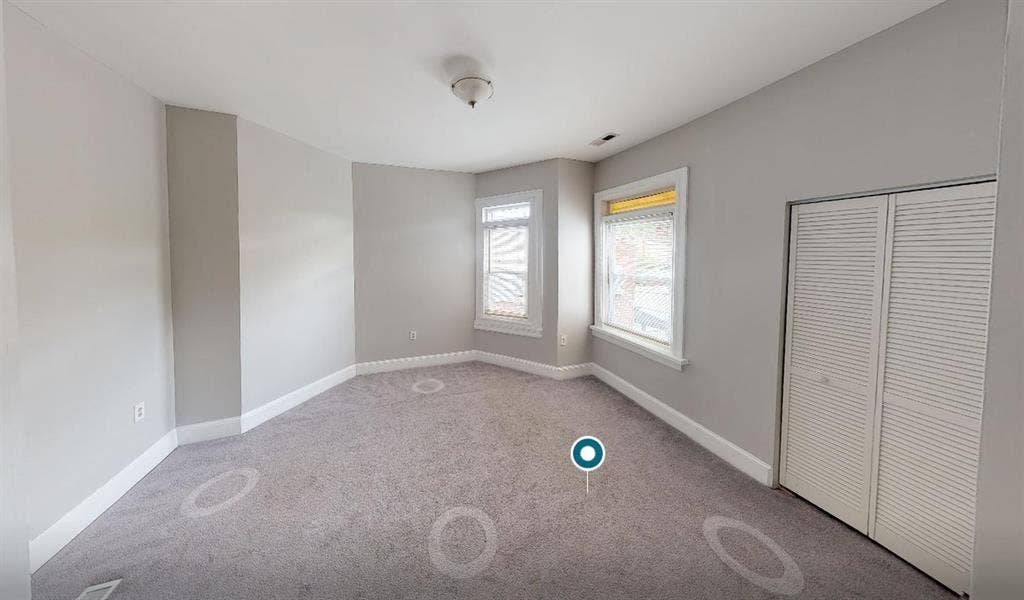 1 BR in Washington