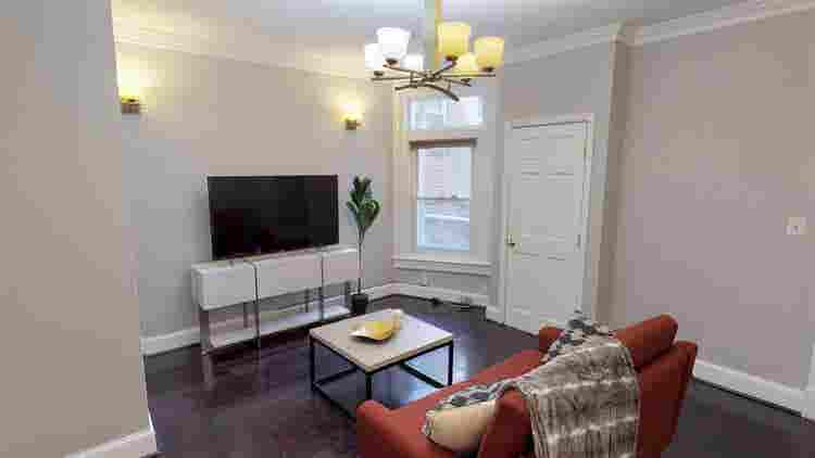 1 BR in Washington