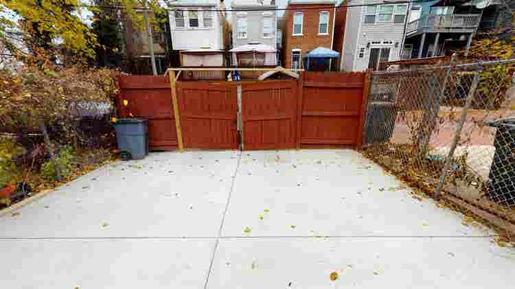 3 BR in Washington