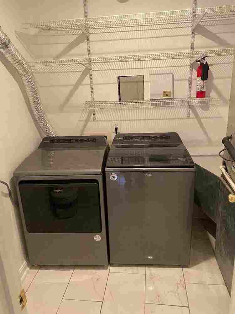 3 BR in Washington