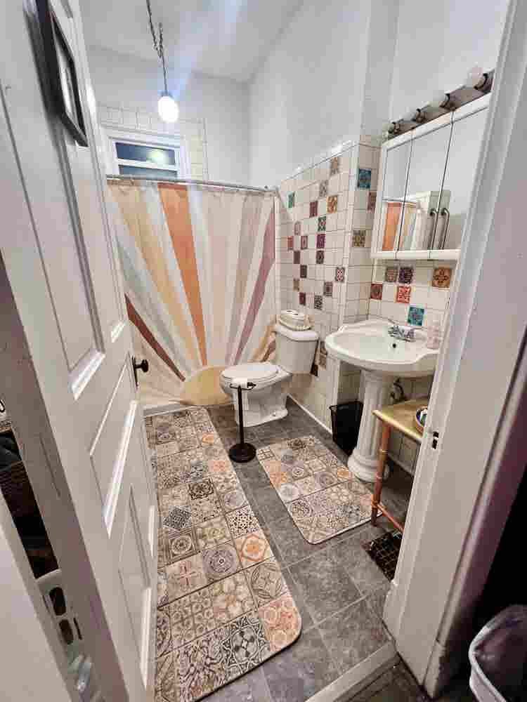 Private room in fountain square