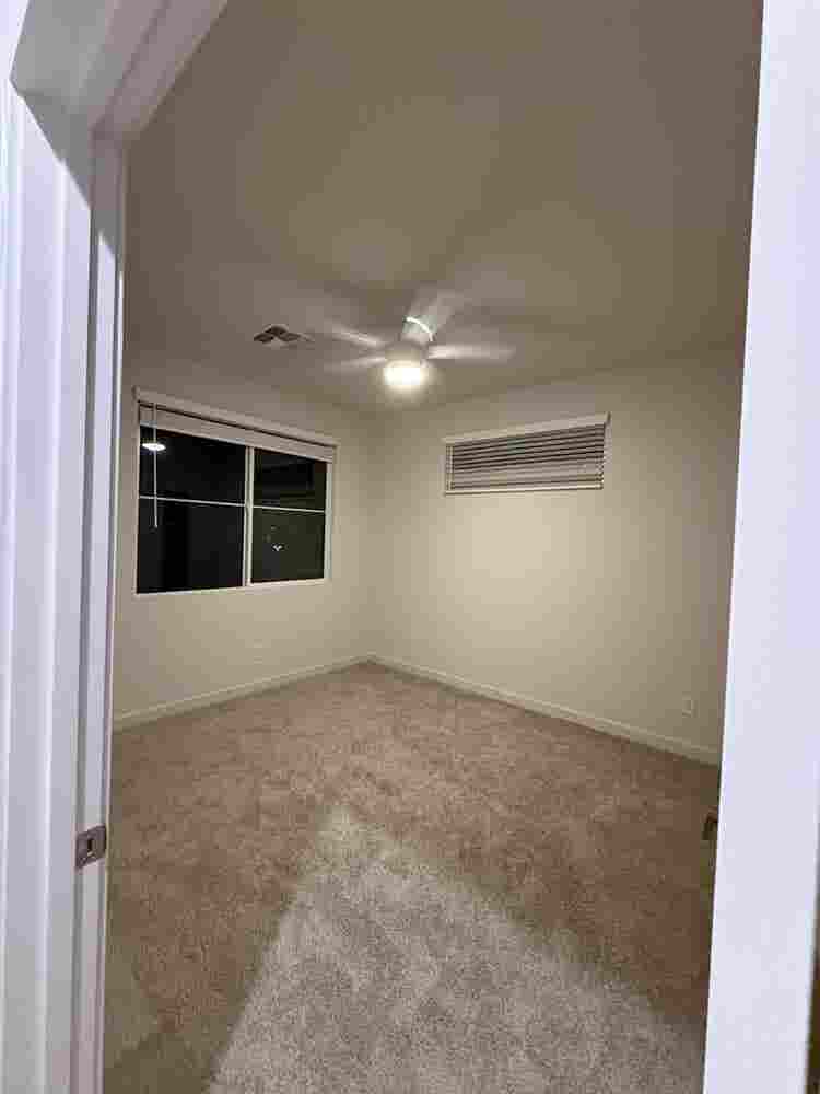 find roommate!