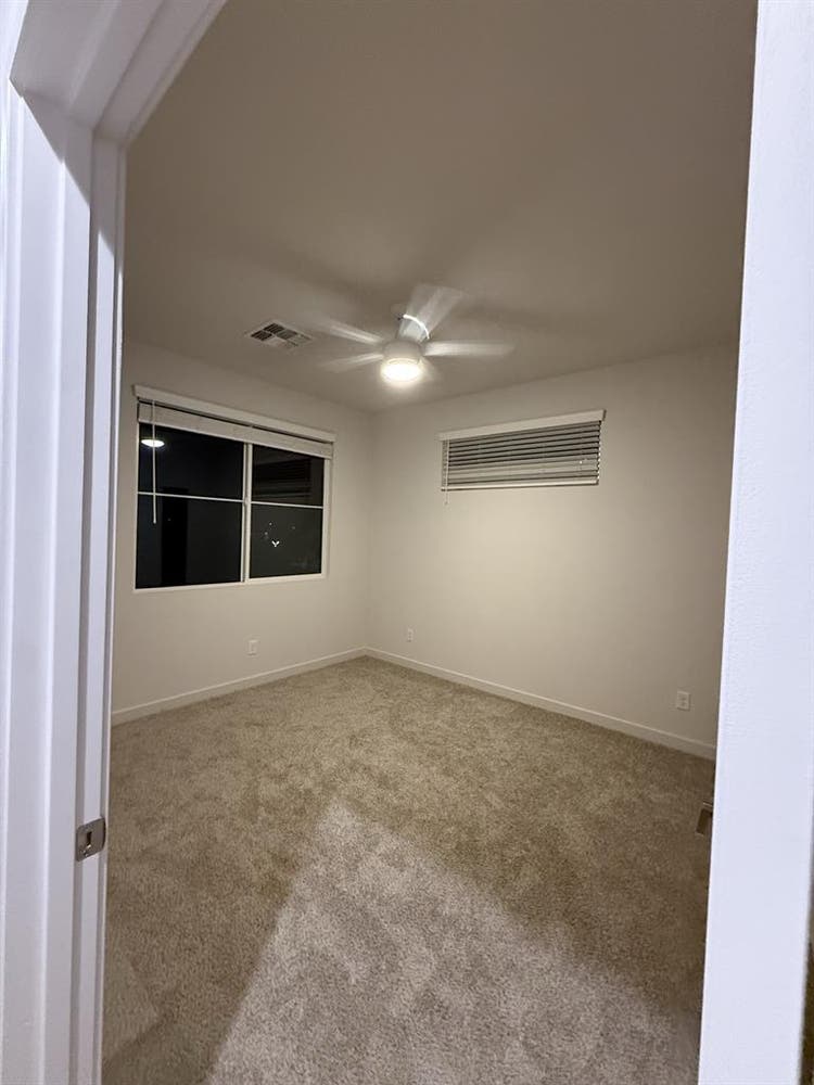 find roommate!