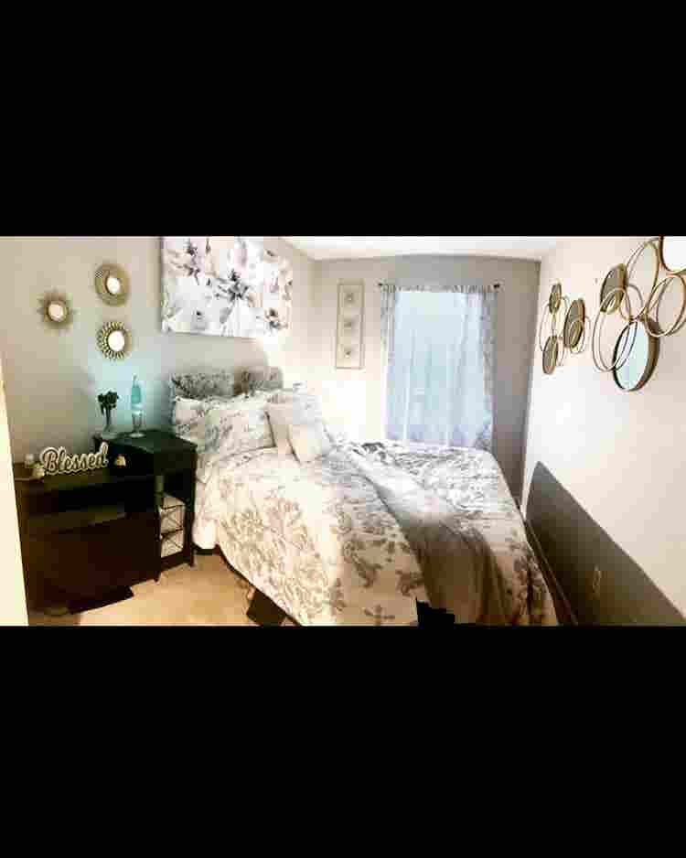Room with private Bathroom