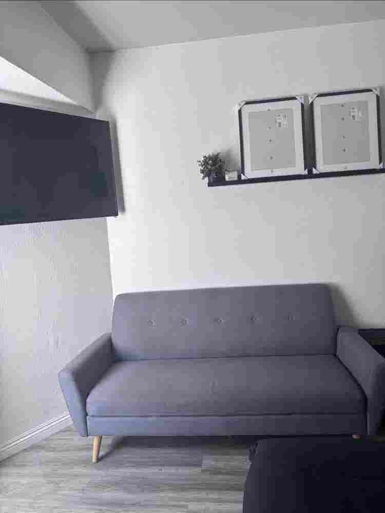 Room for rent (USC college area)