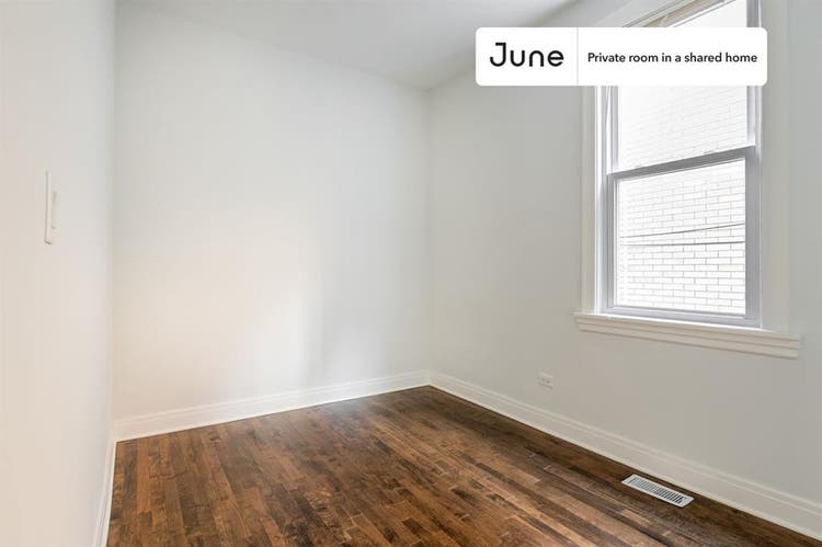 4 BR in Chicago