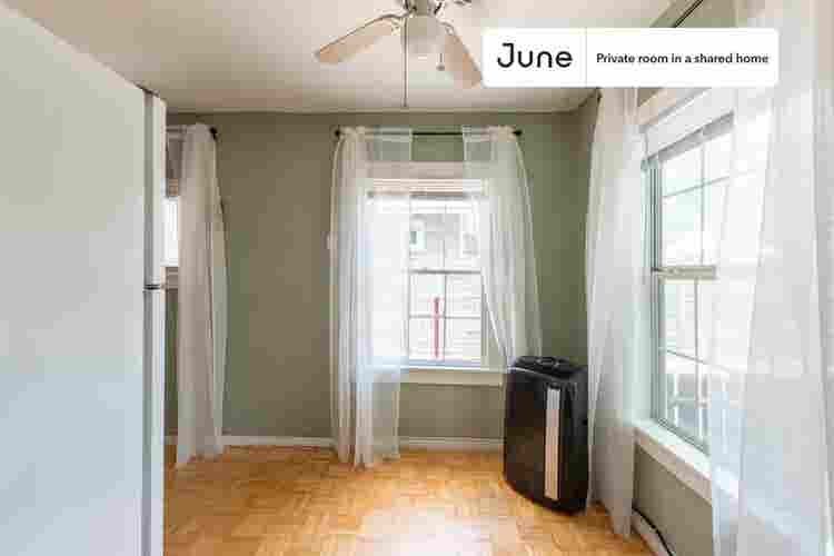 3 BR in Austin