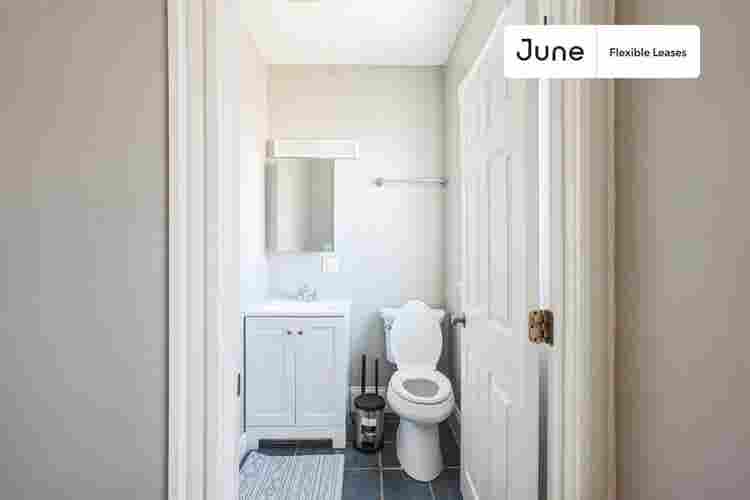 4 BR in Boston