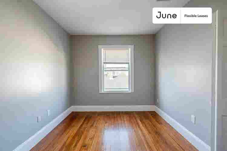 4 BR in Boston