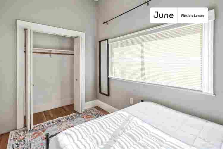 4 BR in Boston