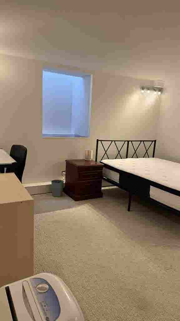 Bright Basement Double Bedroom