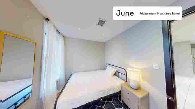 4 BR in New York City