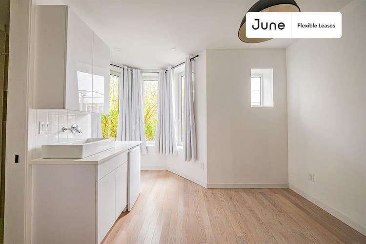 4 BR in New York City