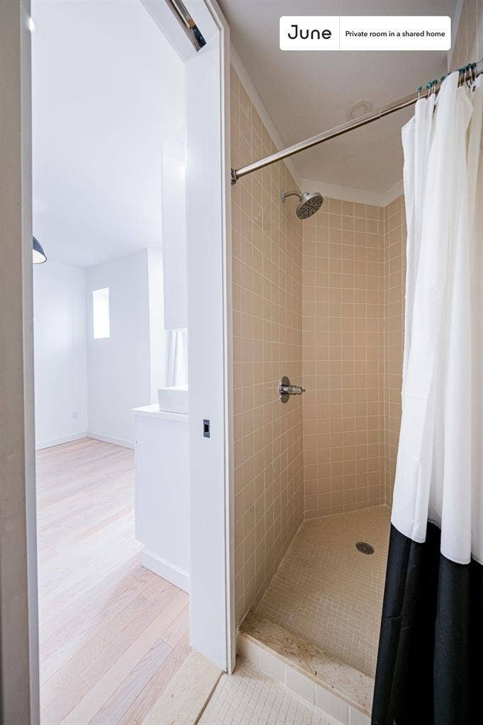 4 BR in New York City