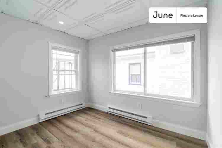 1 BR in Boston