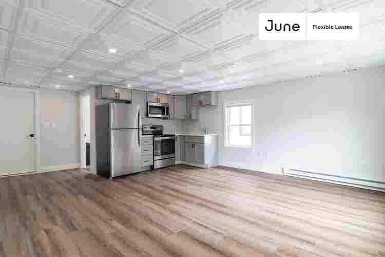 1 BR in Boston