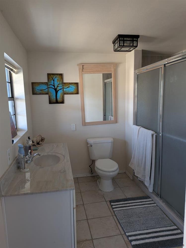 Large Private bedroom with en suite