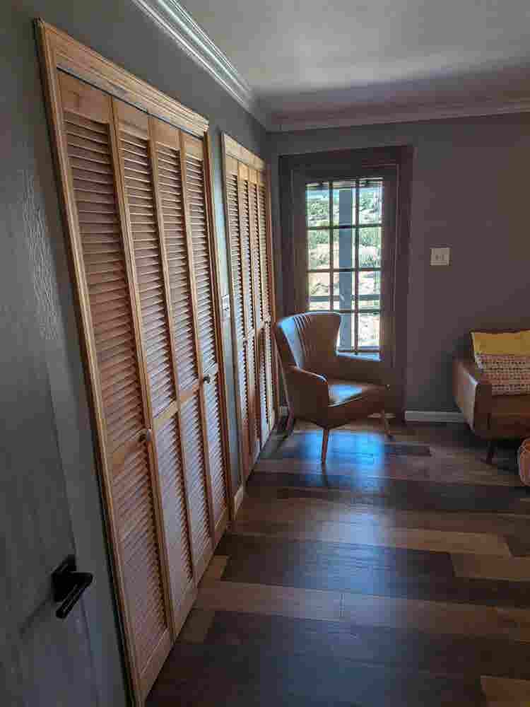 Large Private bedroom with en suite
