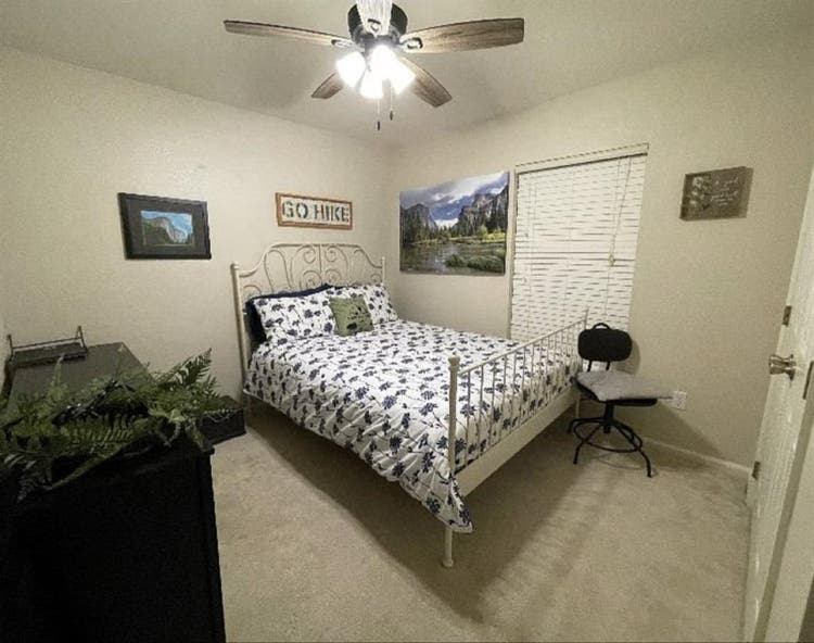 Private suite of 2 rooms with bath